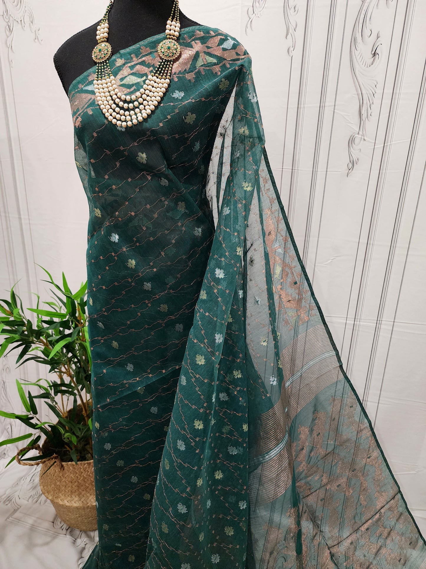 Sana - Original Dhaka Jamdani Saree - 064