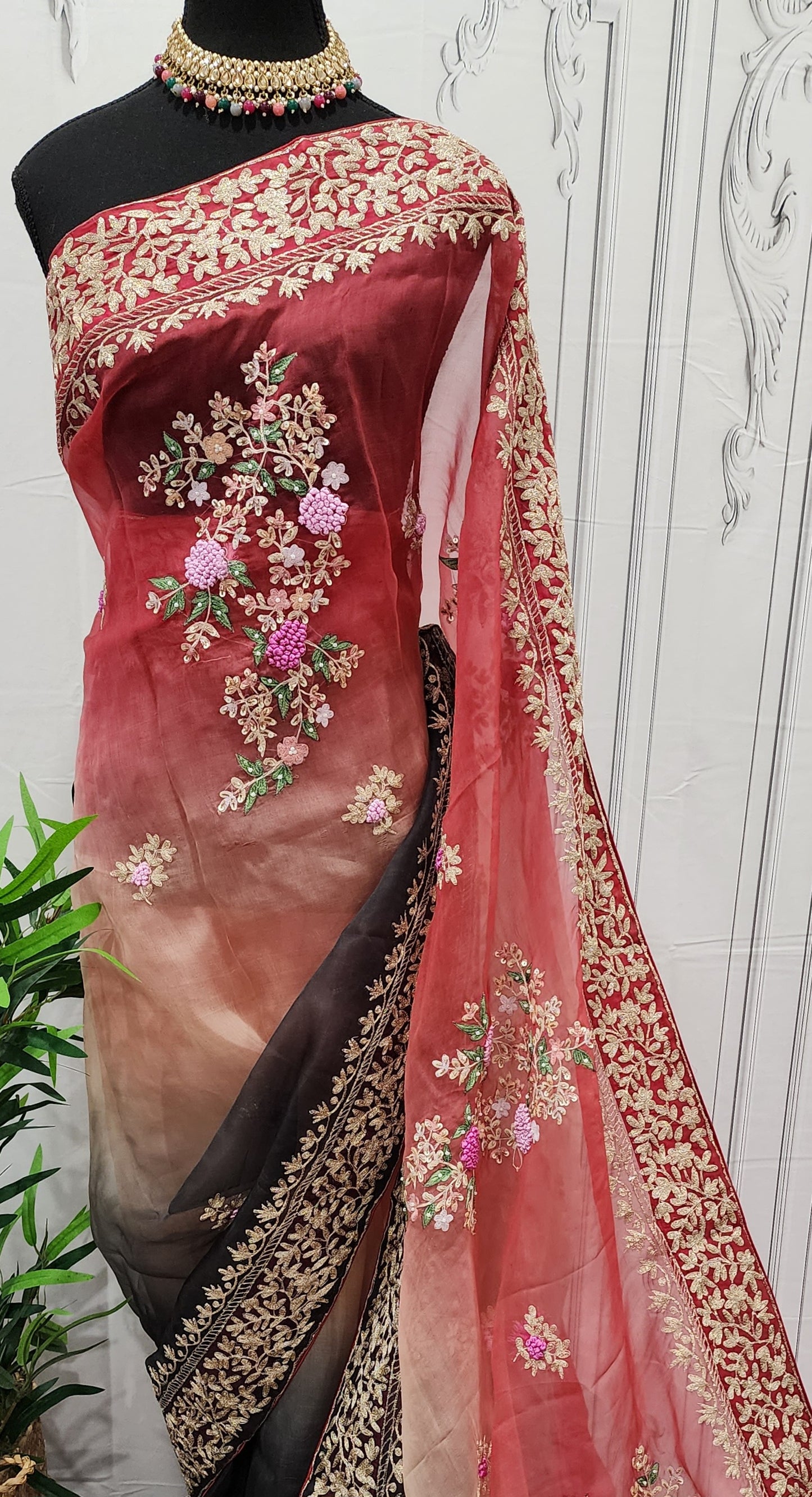 Nahrin 060 -  Luxury Muslin Saree