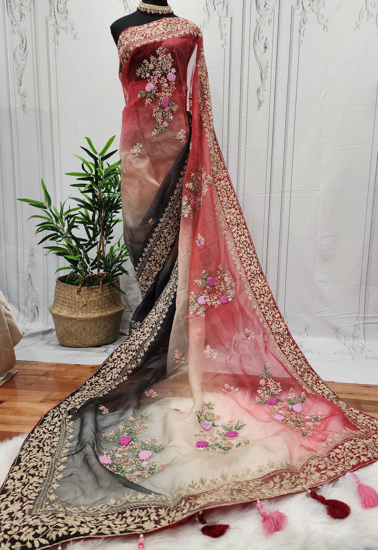 Nahrin 060 -  Luxury Muslin Saree