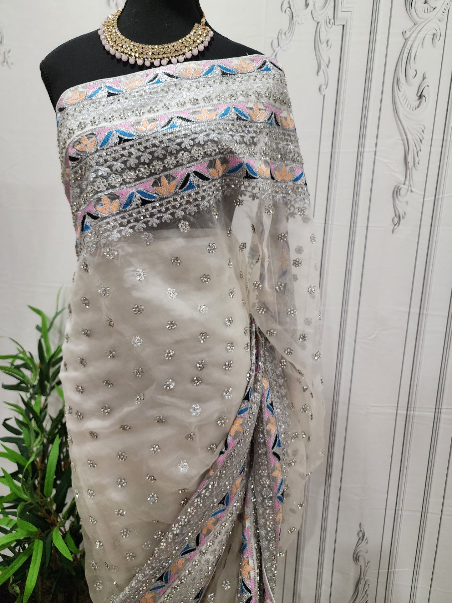 Sana - Aari Kashmiri Muslin Saree