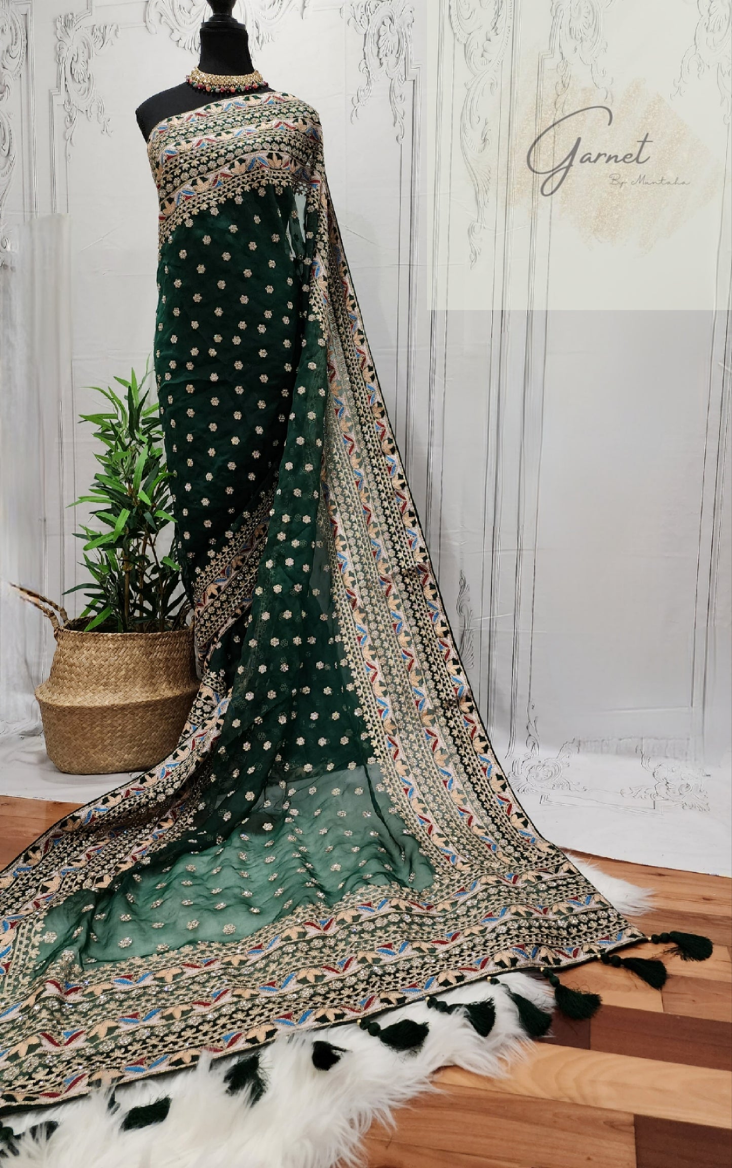 Roma - Aari Kashmiri Muslin saree